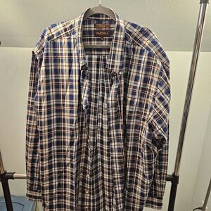Blue and White Dress Shirt with Classic Plaid Design